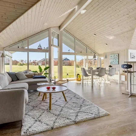 Beautiful In With Wifi Holiday home